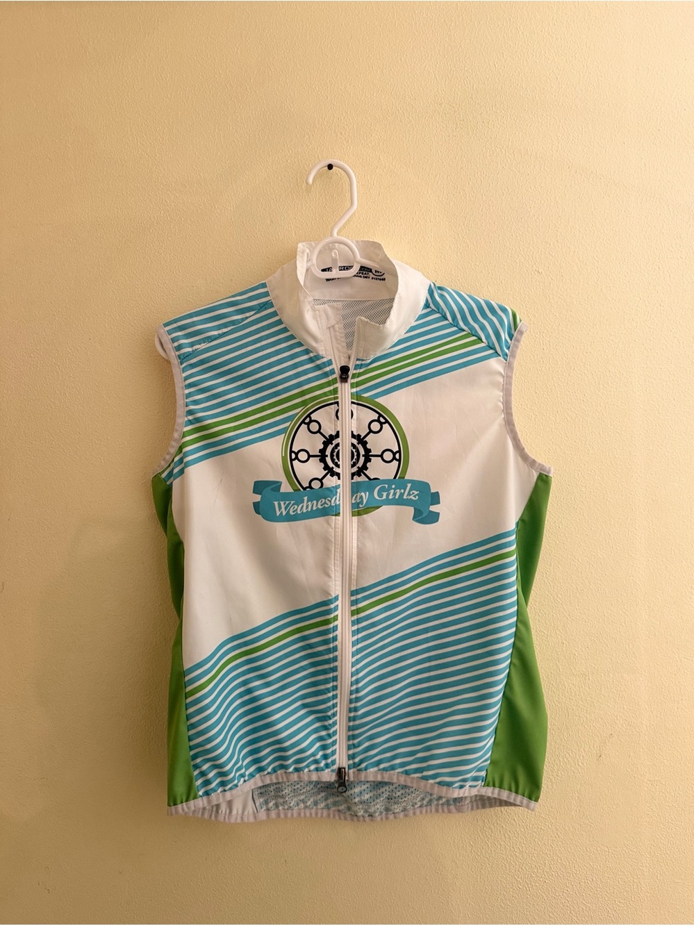 JAKROO Women’s Cycling Windshirt Vest White/Blue/Green Full Zip